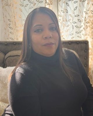 Photo of Julianna Garcia, Pre-Licensed Professional