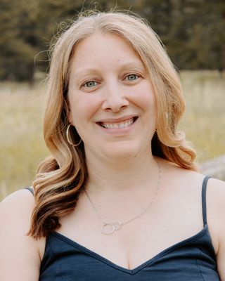 Photo of Elizabeth Asta, Psychologist, PhD