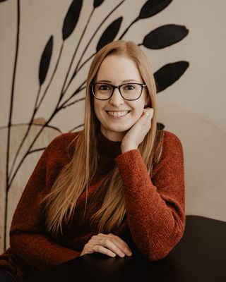 Photo of Brittany Iczkowski, Licensed Professional Counselor, LPC, LPCC, LADC