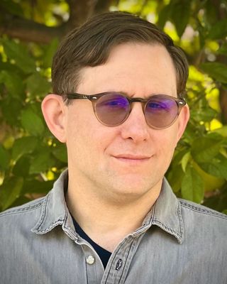 Photo of Sam Vadasz-Chates, Clinical Social Work/Therapist, LMSW, MBA