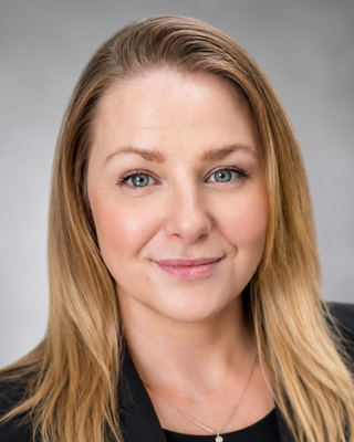 Photo of Briony Latimer Hartley, Counsellor, MNCPS Acc.