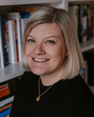 Photo of Laura Britton, Psychotherapist, MUKCP