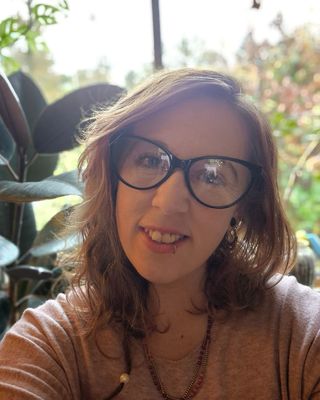 Photo of Lily London, Counsellor, UKCP Trainee