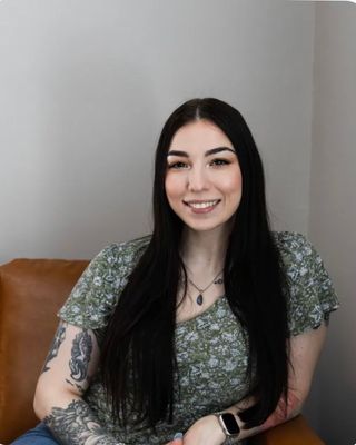 Photo of Arianna Duquette, Pre-Licensed Professional, MSW