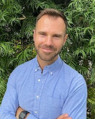 Photo of Dr. Casey Roeder, Psychiatrist, MD