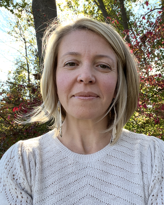 Photo of Suzanne Brushart-Shaw, Counselor, LMHC