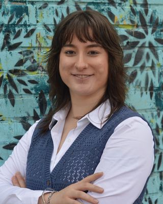 Photo of Céleste Henderson, Registered Psychotherapist (Qualifying), BA, MA