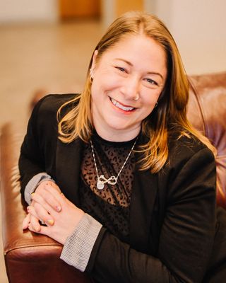 Photo of Karri Anderson, Marriage & Family Therapist, MA, LMFT, LCAC