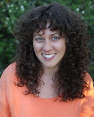 Photo of Genna Brodsky Chase, Clinical Social Work/Therapist in Oakland, CA