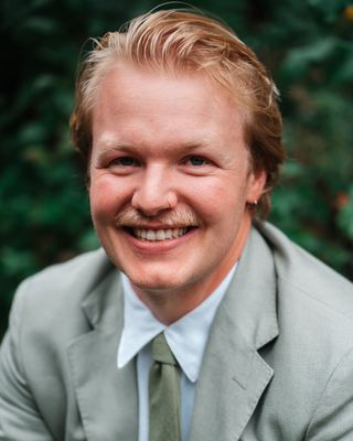 Photo of Jordan Neves, MHC-LP