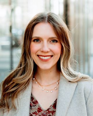 Photo of Amelia Robbins, Pre-Licensed Professional, AMFT