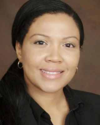 Photo of Natalee Mullings, Psychiatric Nurse Practitioner, PMHNP