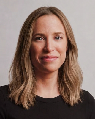 Photo of Leanna Bissell, Registered Psychotherapist, MA, BA