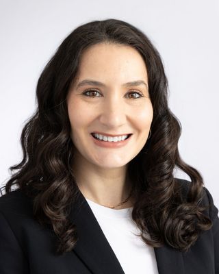 Photo of Jessica Zylberlicht, Registered Psychotherapist, MA, MEd, BA