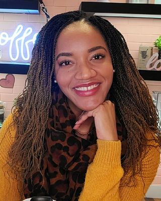 Photo of Alesia Albury, Counselor, LMHC