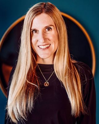 Photo of Erin Dunn, Psychiatric Nurse Practitioner, PMHNP