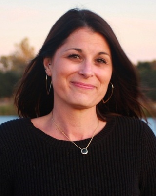 Photo of Holli Jo Zandona, LCSW, Clinical Social Work/Therapist