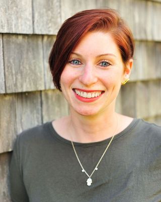 Photo of Liz Comeau, Clinical Social Work/Therapist, LCSW