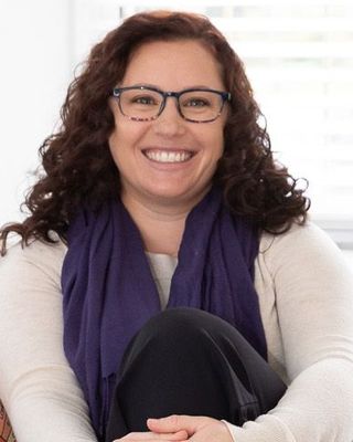 Photo of Kelly O'Hearn, Registered Psychotherapist, RP, CYC