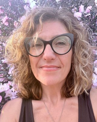 Photo of Viktoriya Magid, Psychologist, PhD
