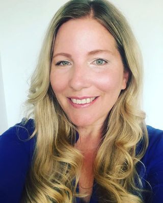 Photo of Louise Green, Psychotherapist, MA, HCPC-Art Therap.