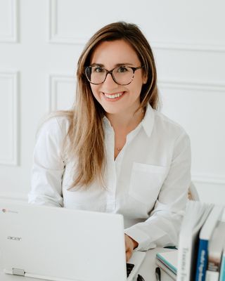 Photo of Marlo Drago, Registered Social Worker, MSW, RSW