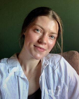 Photo of Nicole Lastuka, Registered Provisional Psychologist, MACP