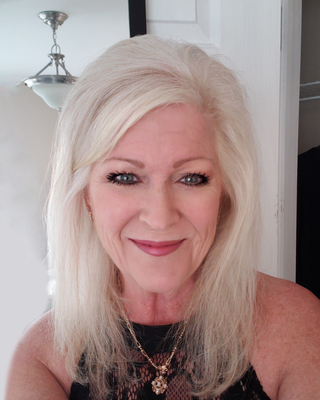 Photo of Lisa Kennedy, Clinical Social Work/Therapist, LICSW