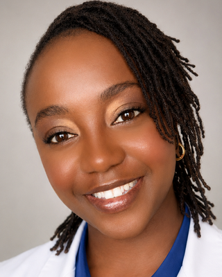 Photo of Dolly Nyamichaba, Psychiatric Nurse Practitioner, PMHNP