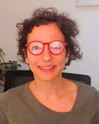 Photo of Sarah L Darghouth Ph D, Psychologist, PhD