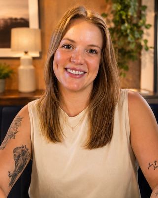Photo of Kelly Plue, Clinical Social Work/Therapist, LCSW