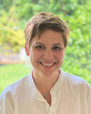 Photo of Eva Kovacs, Psychotherapist, PsychD, MBACP