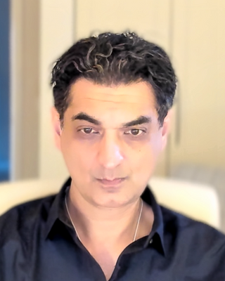 Photo of Arif Moghal, Counsellor, MA, MBACP