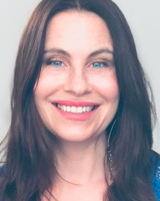 Photo of Elizabeth Wise - Root Warrior Retreat, Dr. Elizabeth Wise, Clinical Social Work/Therapist, PsyD, LCSW