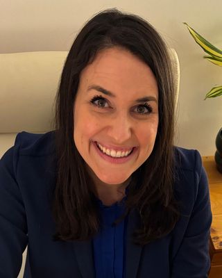 Photo of Isabelle Rastler-Cross, Marriage & Family Therapist Associate