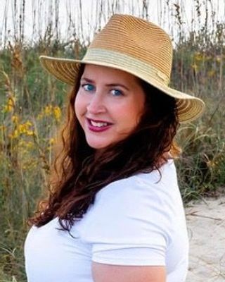Photo of Hillary Haines, Marriage & Family Therapist, MSW, LSW