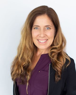 Photo of Sienna Smith, Pre-Licensed Professional