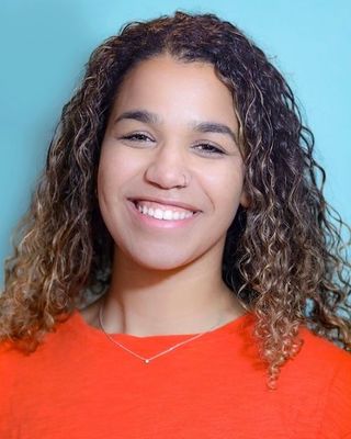Photo of Cierra Edwards, Licensed Associate Counselor, LAC