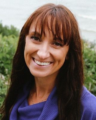 Photo of Andrea Knuth, Licensed Professional Counselor in Milwaukee, WI