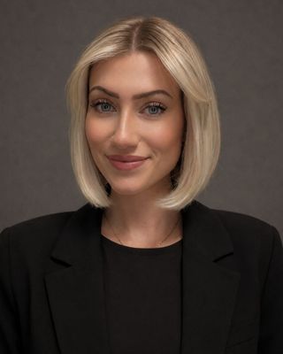 Photo of Adriana Venir, Registered Psychotherapist (Qualifying), MACP, RP(Q)