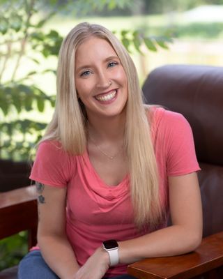 Photo of Kristine L Wilder, Clinical Social Work/Therapist, tLMHC