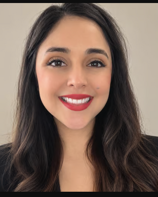 Photo of Gisel Jones, Clinical Social Work/Therapist, LCSW