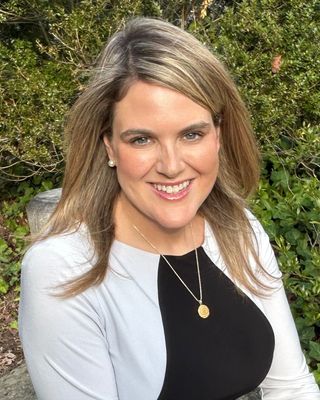 Photo of Crystal Comer, Clinical Social Work/Therapist, LCSW