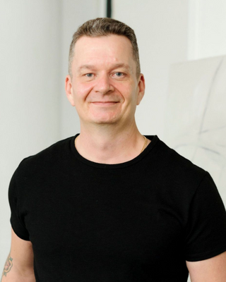 Photo of Dave Edwards - Porn Addiction for Men - Dave Edwards, Registered Psychotherapist (Qualifying)