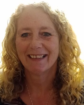Photo of Dawn Bracewell, Counsellor, BACP