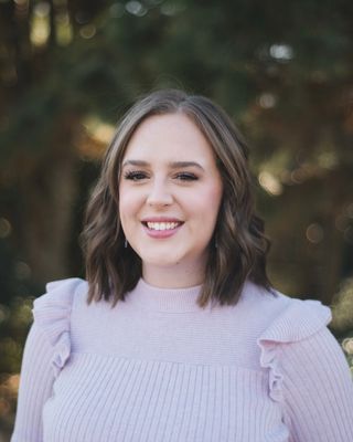 Photo of Dr. Jessica Hernandez, Psychological Associate, PhD, LPA