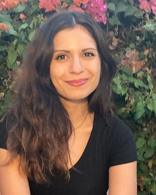 Photo of Nicole Alexandra Zubia, Marriage & Family Therapist, MA, LMFT, LPCC