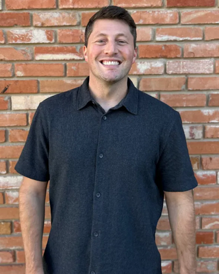 Photo of Alex Phillips, Marriage & Family Therapist Associate, MA, LMFT-A