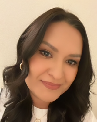 Photo of Kelly Castillo, Marriage & Family Therapist, LMFT