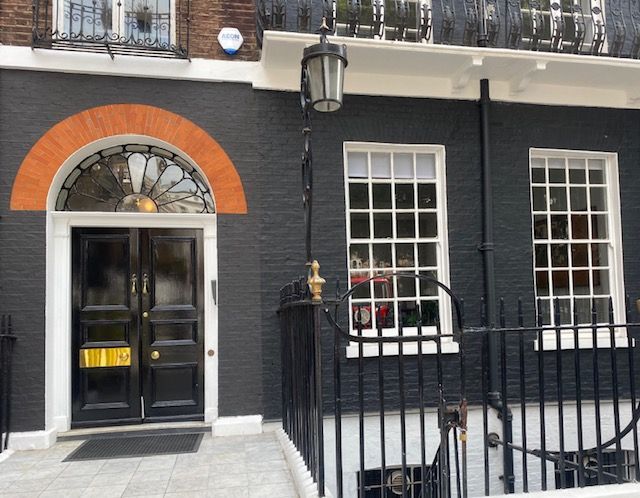 Clinic in Central  London